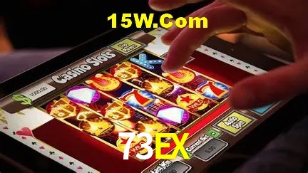 Tela de boas-vindas e lobby de jogos do aplicativo 73EX